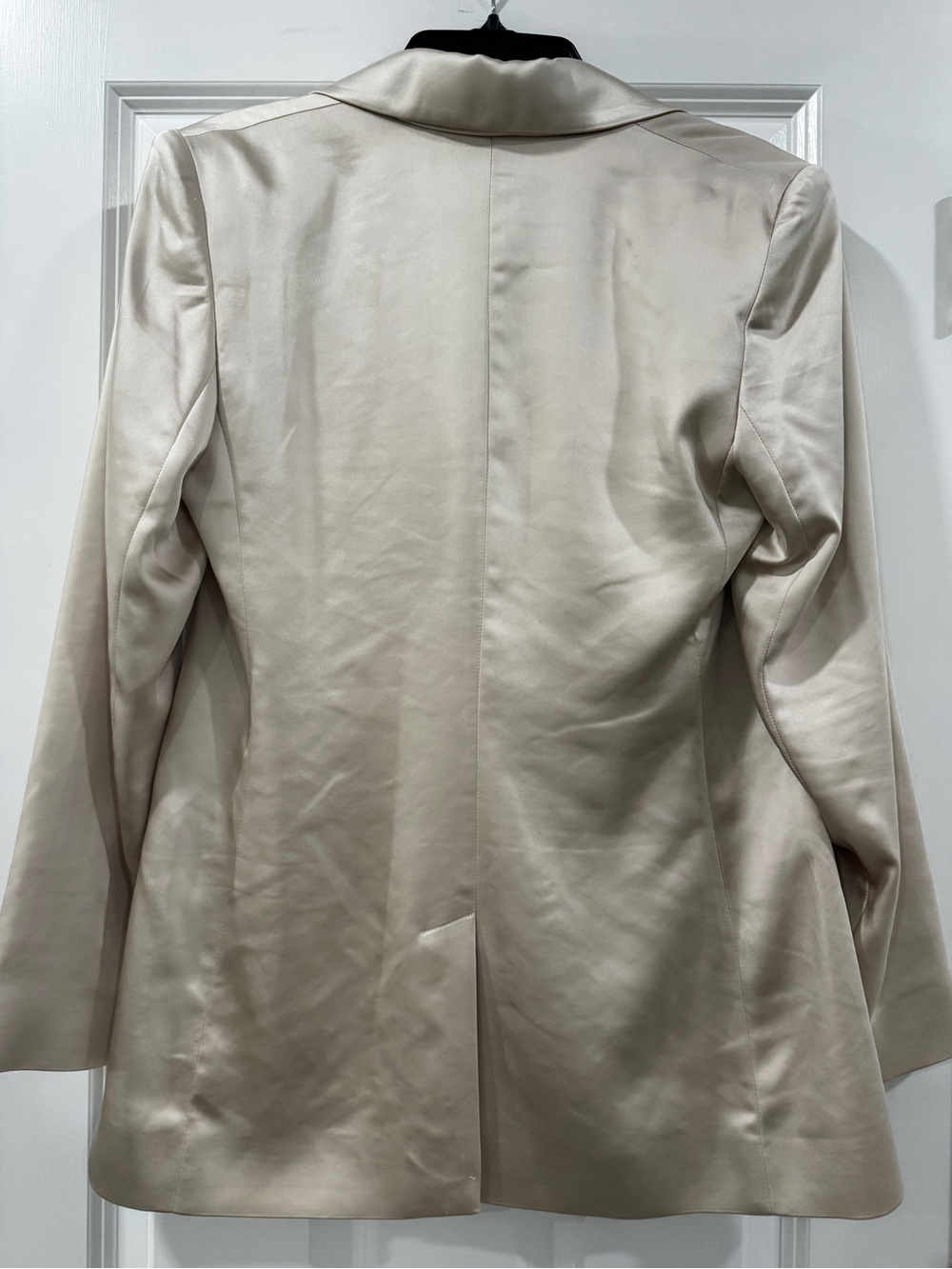 Express Satin Single-Button Cream Blazer - Picture 2 of 4